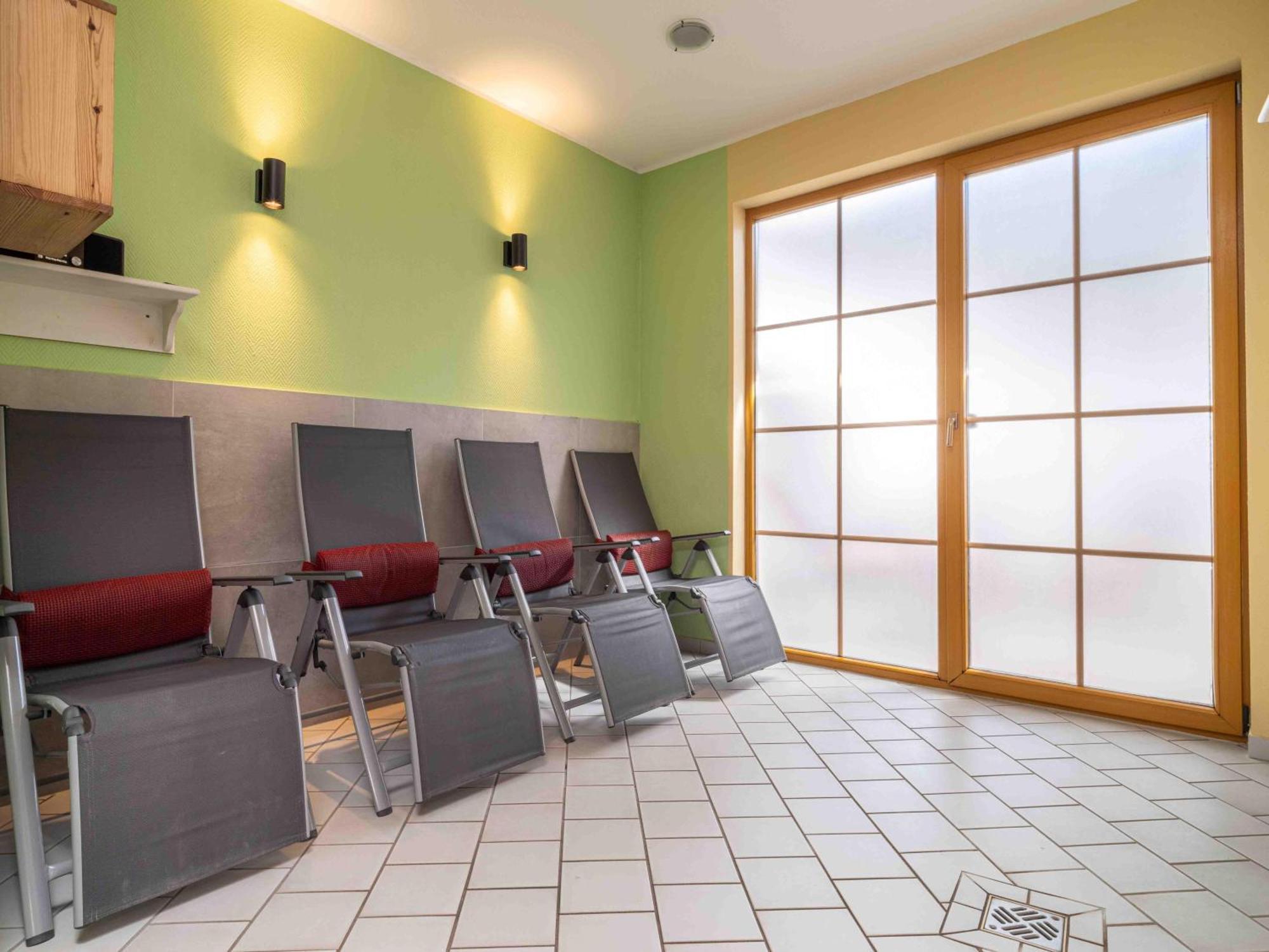 Ferienpark Freesenbruch Wohnung 4 4 - Seeschwalbe Zingst Ngoại thất bức ảnh