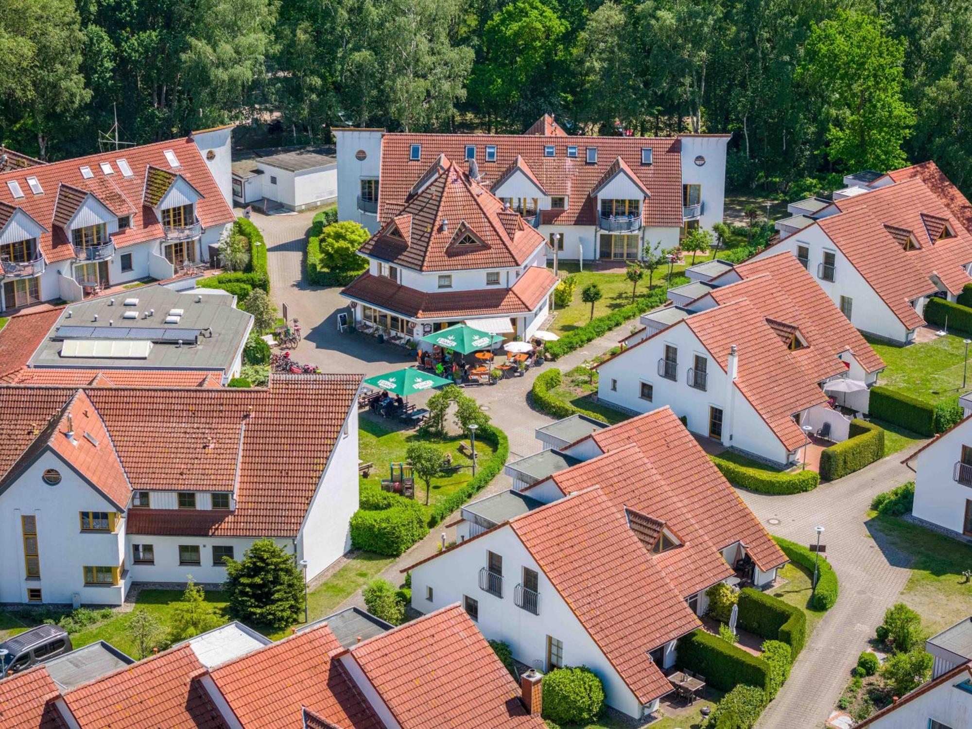 Ferienpark Freesenbruch Wohnung 4 4 - Seeschwalbe Zingst Ngoại thất bức ảnh